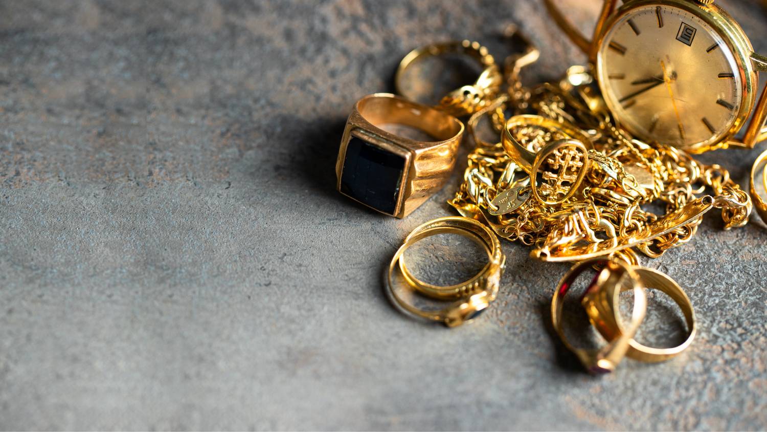 Bijoux anciens et montres anciennes évalués par Maison Mallet