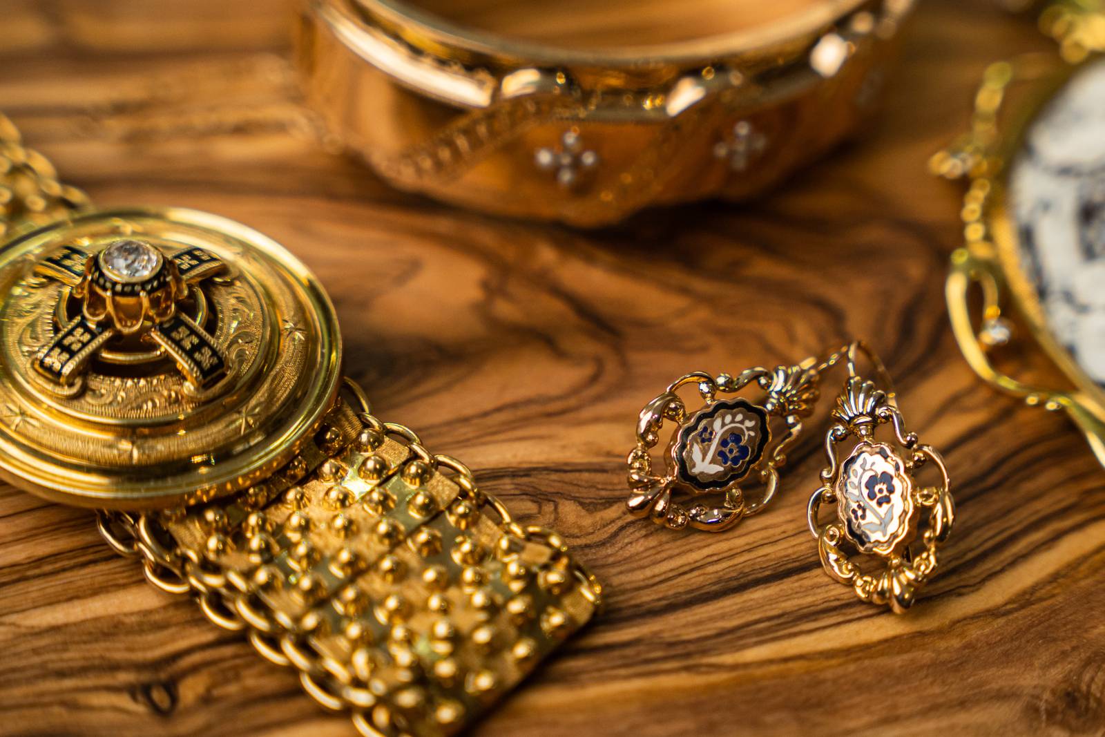 Montres anciennes et bijoux anciens à vendre ou expertiser par Maison Mallet